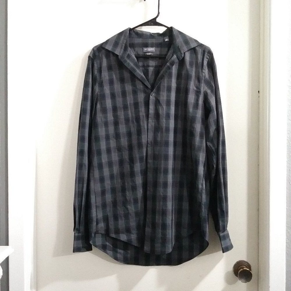 Van Heusen Flex Men's Long Sleeve Button Down Shirt